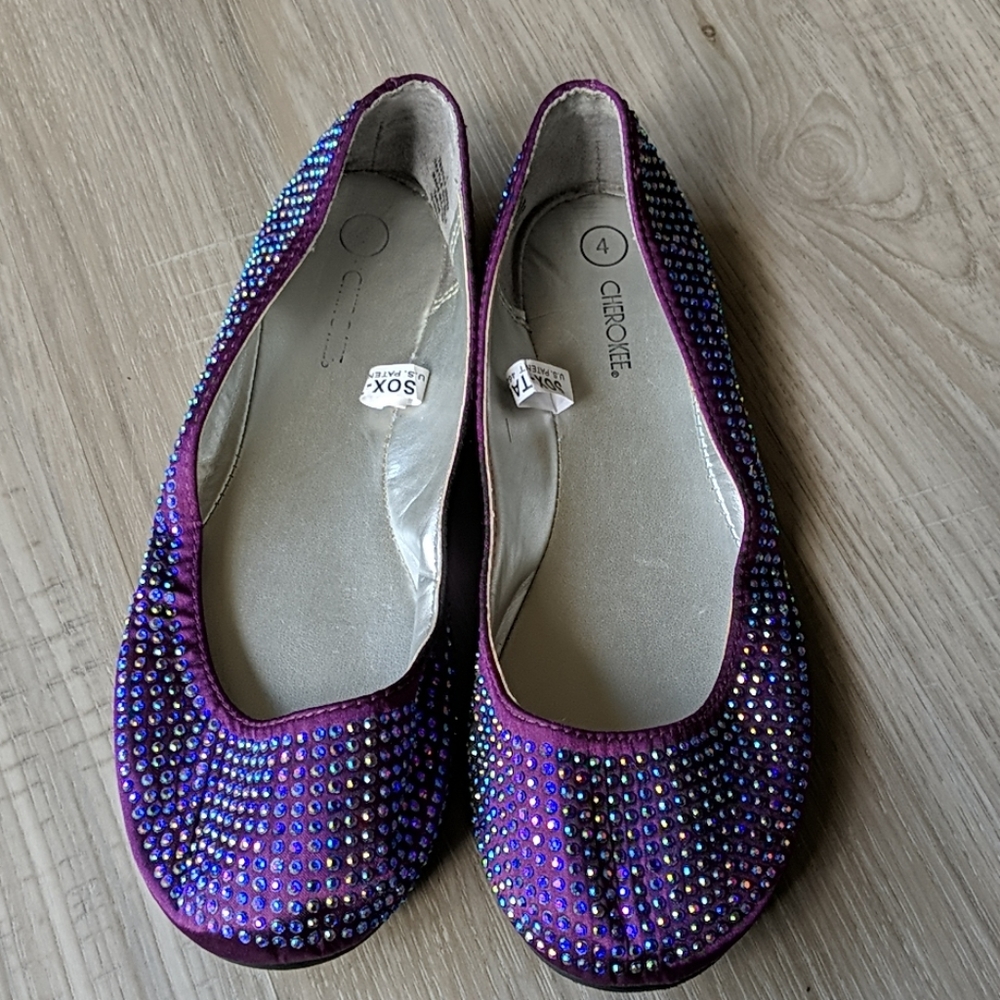 Cherokee ballet flats